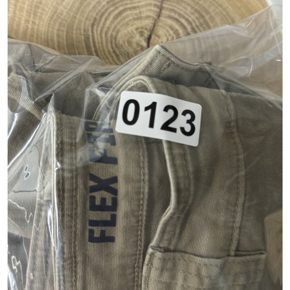 Duluth Trading Co Flex Fire Hose Cargo Pants Men 37x30 Khaki Distressed Workwear - Picture 11 of 11